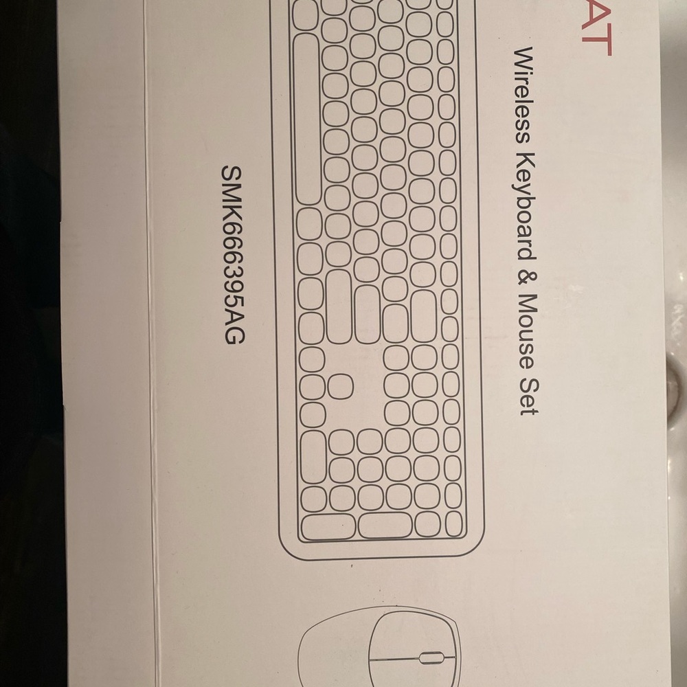 White Wireless Keyboard and Mouse Set